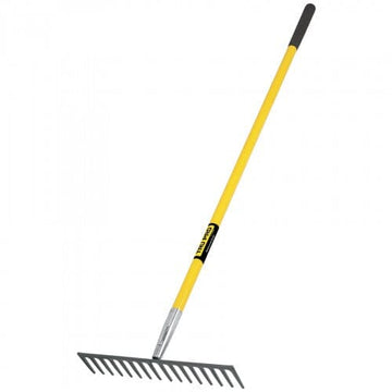 Truper garden rake with 16 steel teeth and fiberglass handle with rubber grip