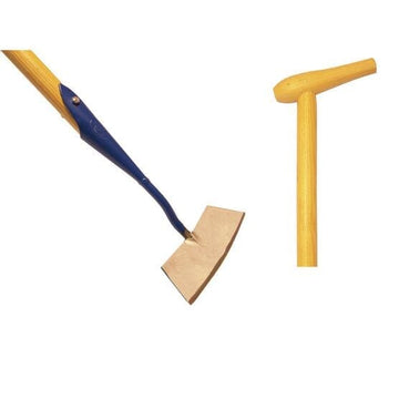 Dewit push and pull hoe with 1400mm ash handle and slanted P-grip