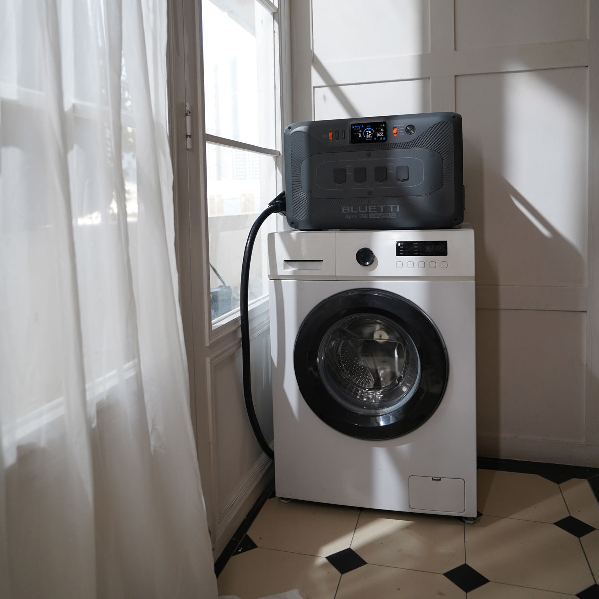 Bluetti Apex300 Expandable Home & Portable Power Station | 3800w 2700wh | Formula