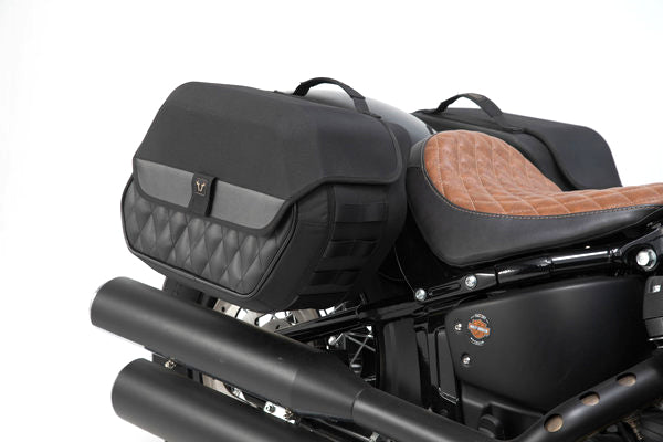 Legend Gear Side Bag System Lh2/Lh1 Sw Motech 25.5/19.5l Soft Tail Strbob (17-) Standard (20-) | Formula