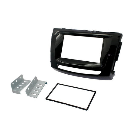 Fitting Kit Great Wall Wingle (V249) 2015 -2021 Double Din (Gloss Black) | Formula