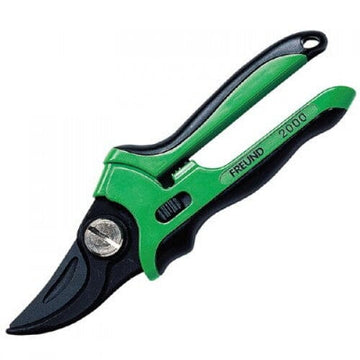 Freund Pruning Shear #2000 with forged steel blades and toolholder