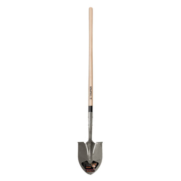 Truper #2 round-mouth shovel with ash handle and carbon steel head