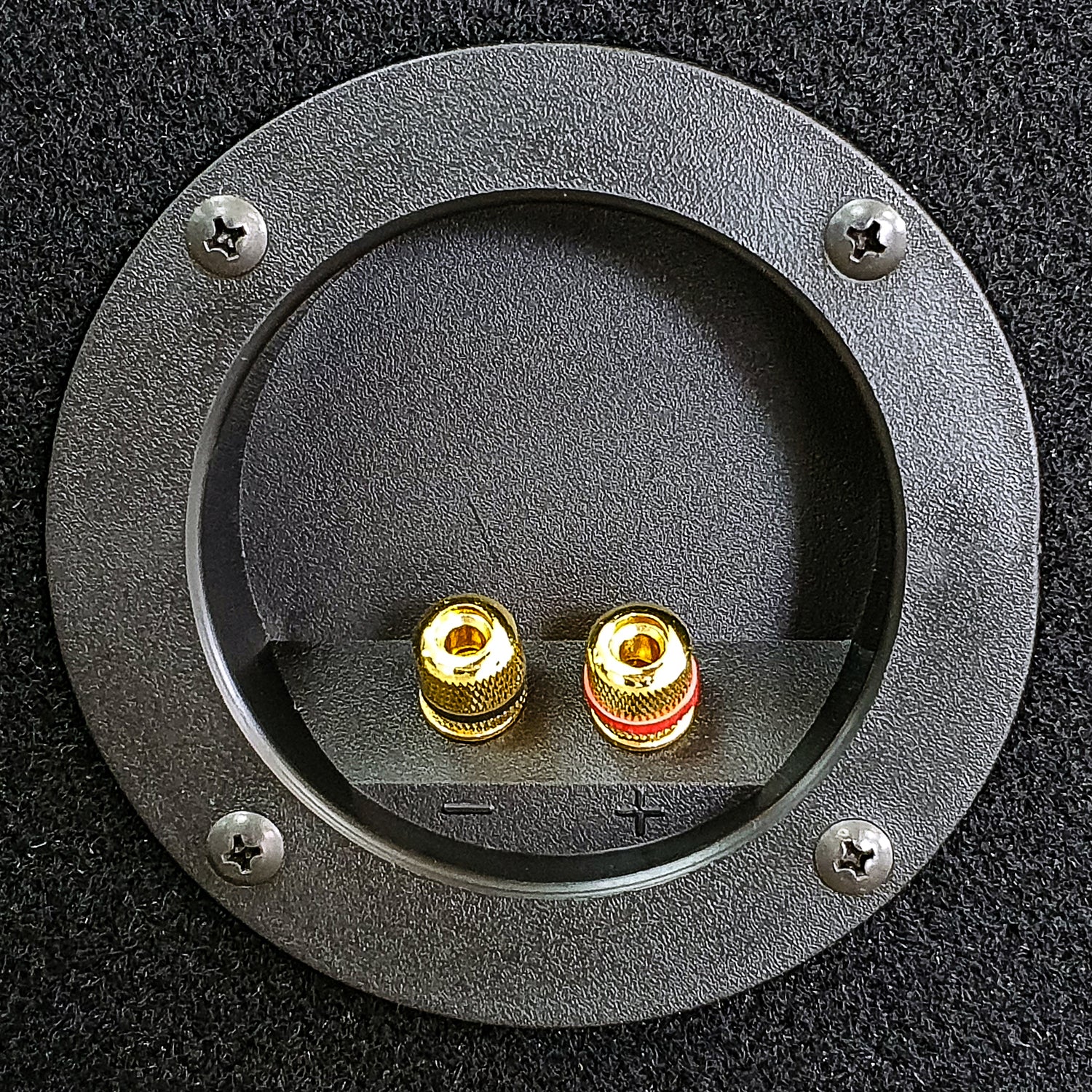 Subwoofer Box For 10" Single Sub Black | Formula