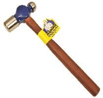 Mumme 900g Ball Pein Hammer - Wooden Handle